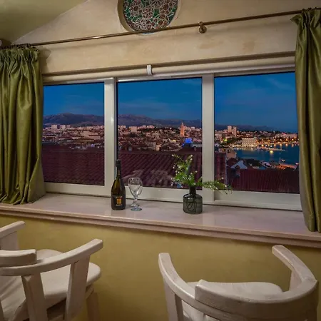 Royal Varos Apartman Split