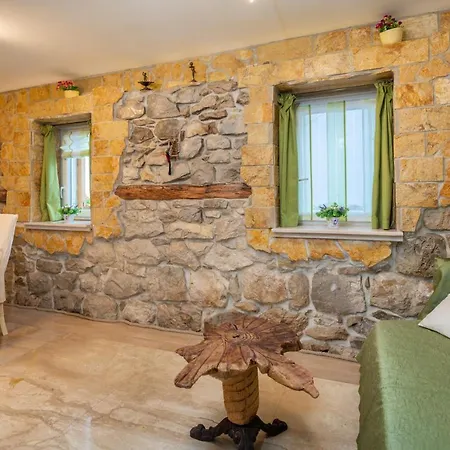 Royal Varos Apartamento