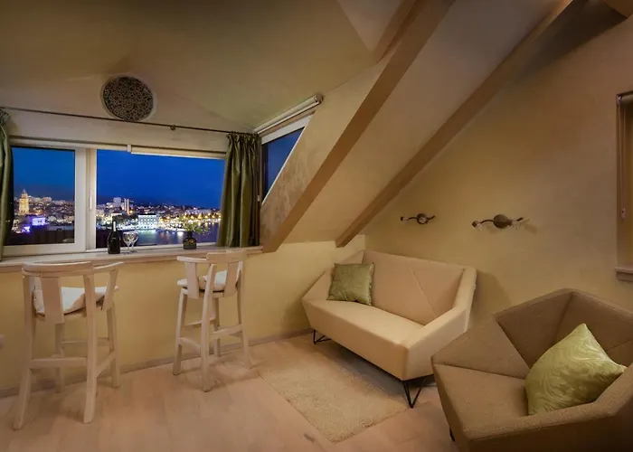 Royal Varos Apartament