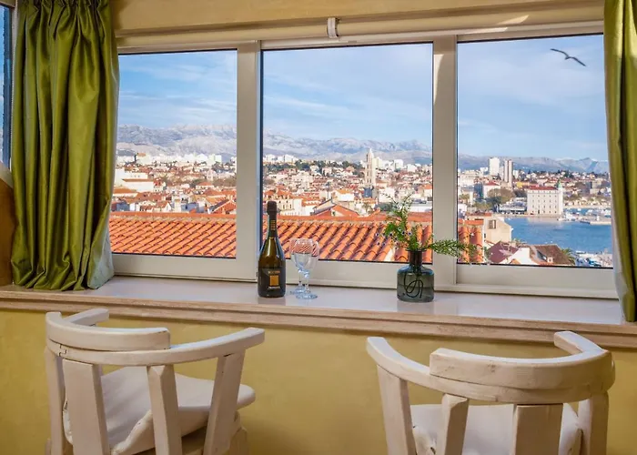 Royal Varos Apartament